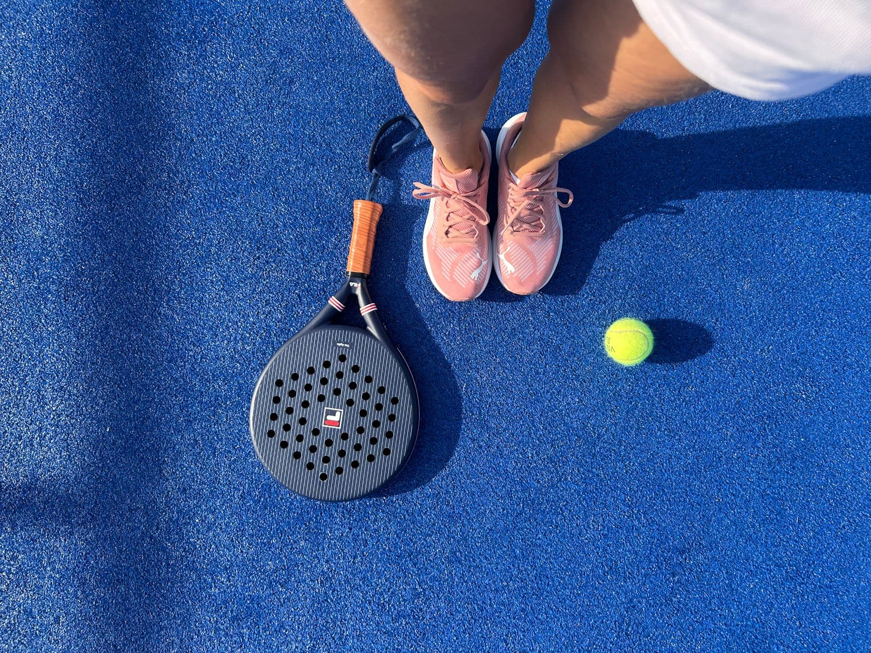 Padel in Abu Dhabi (2026): Clubs, Coaching, Leagues and How to Book — Padel Snipe